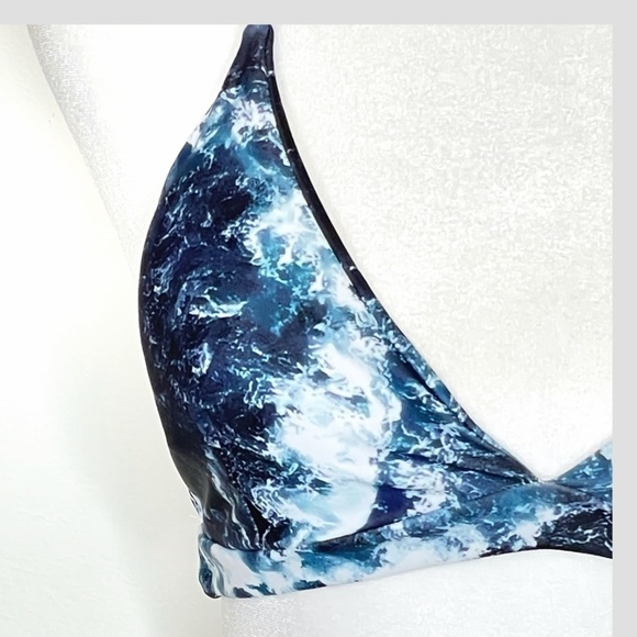 Zaful Bikini Swim Wear Swim Suit Top Blue Marble Print Lace Up Back Size 4 Small - Picture 4 of 6